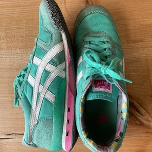 Teal and white onitsuka tigers by ASICS